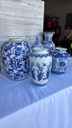 Blue and White Porcelain Vase Collection – Set of 5
