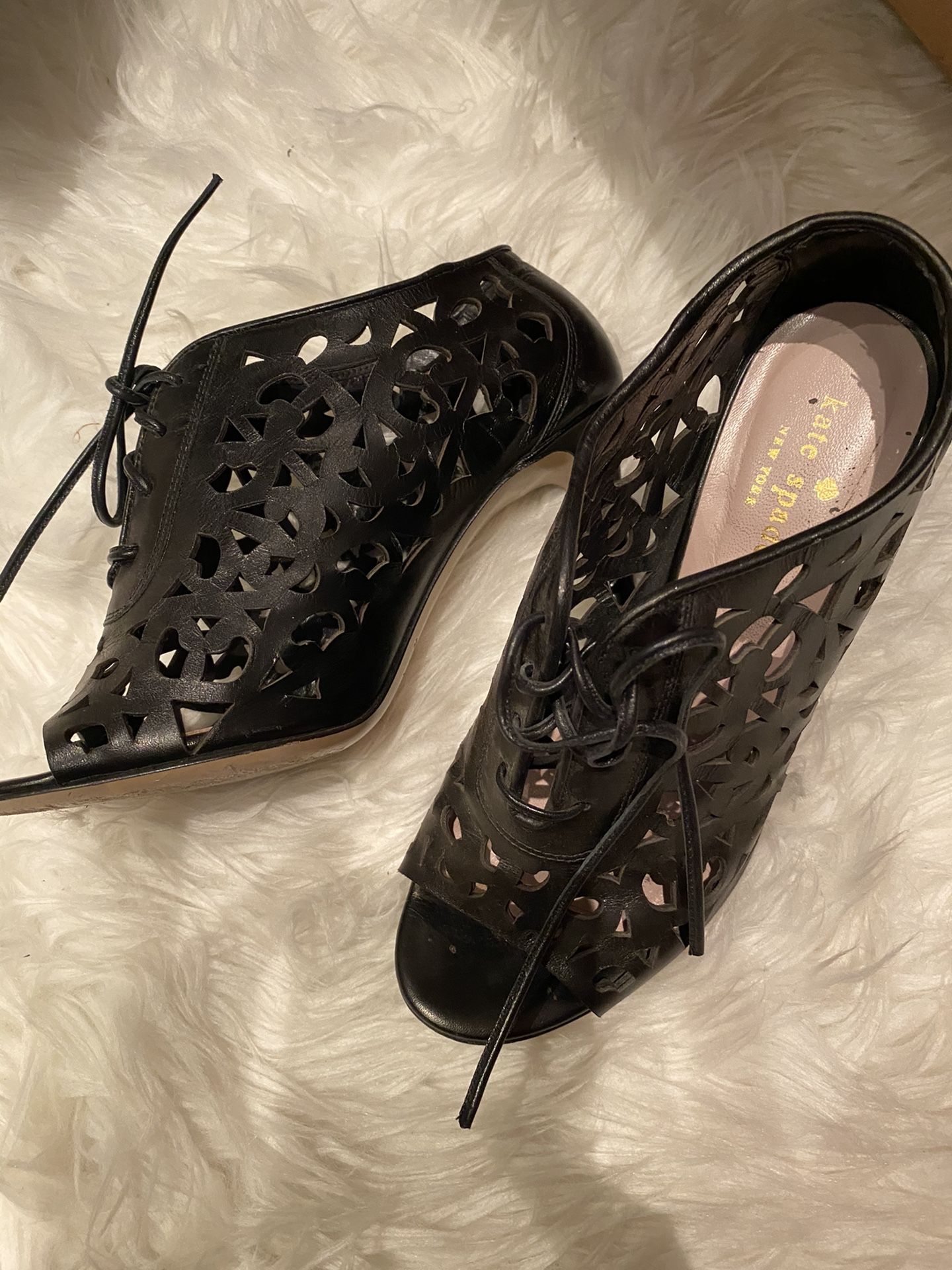 Kate Spade Laser Cut Black Leather Booties Size 6