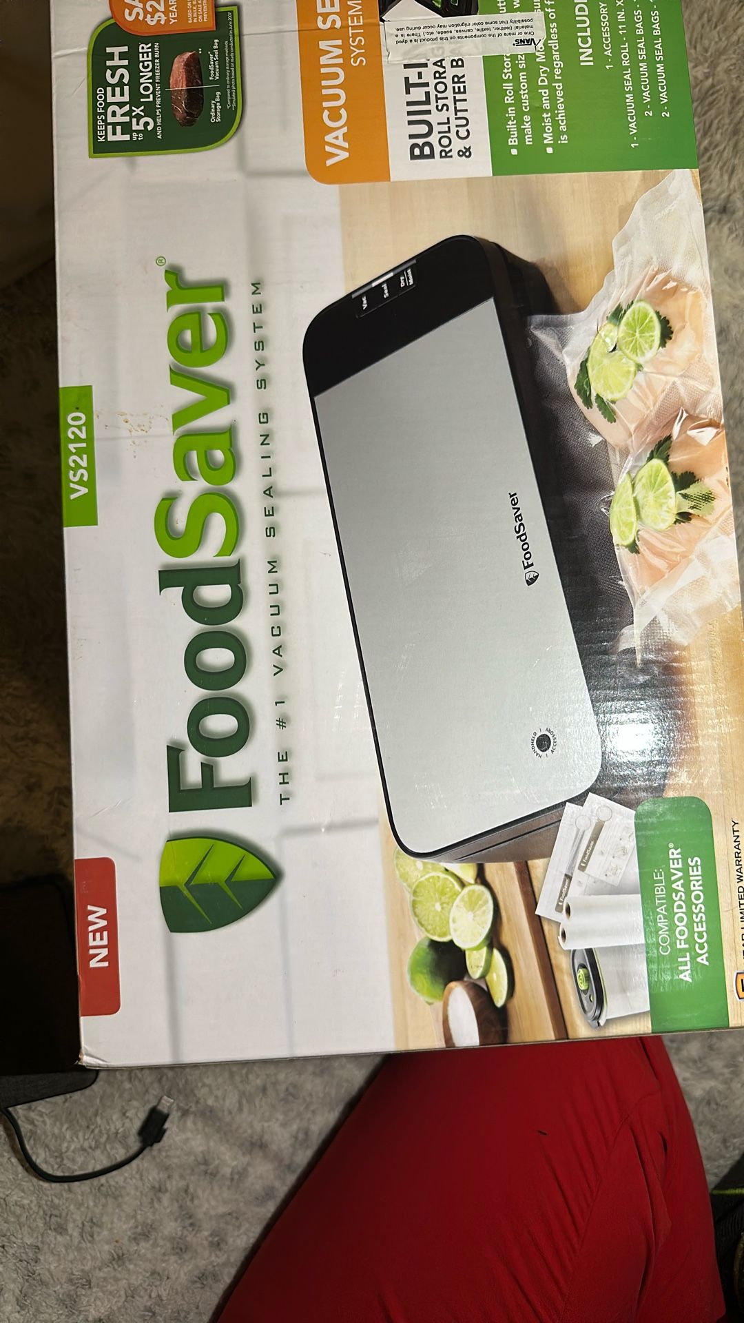 FoodSaver Vacuum Sealing Brand New