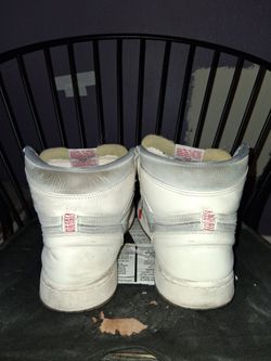 Jordan 1s high top all whites