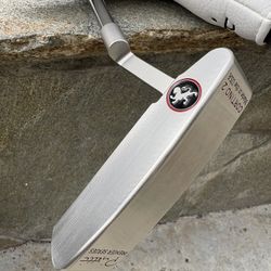 Mint Peretti Cortino 2 Premium Putter