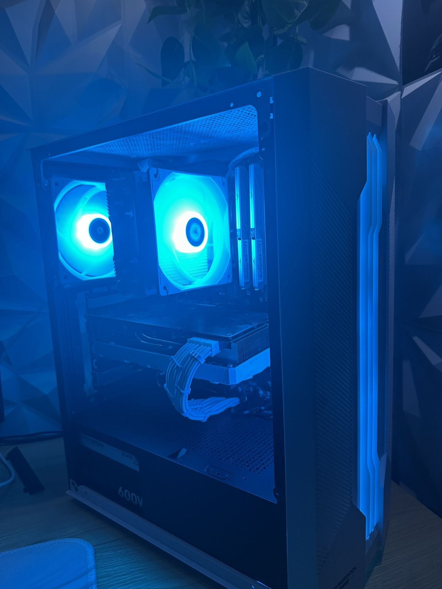 ryzen 7 3700x/Rx 5700xt - low price pc