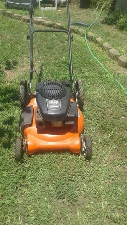 Ariens Lawmower with kohler engine