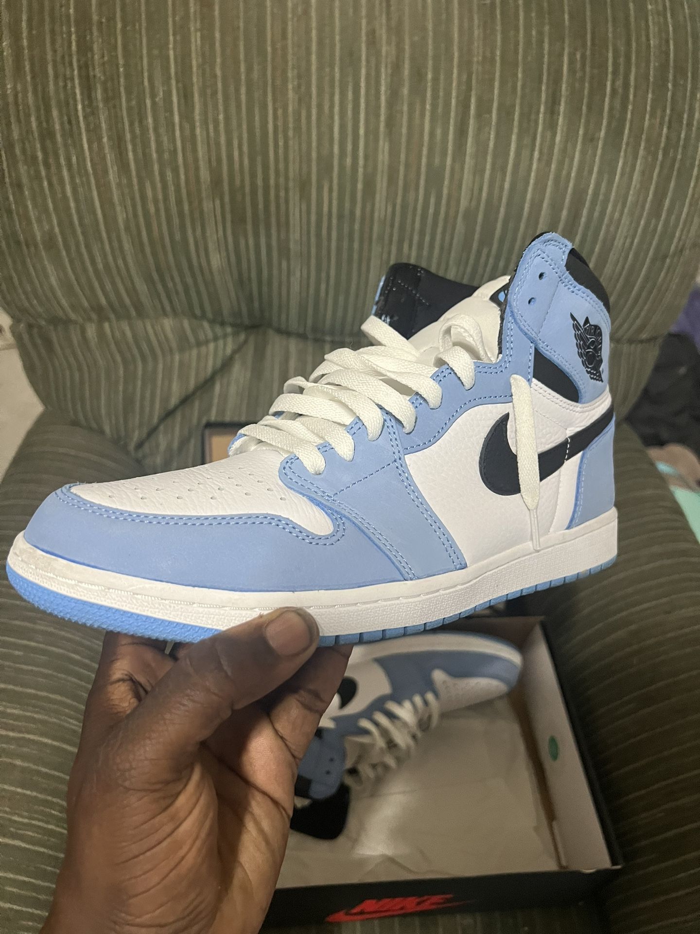 Jordan 1 University Blue