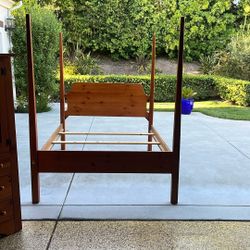 Four Poster Bed And Matching Armoire Set