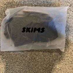 Skims Plunge Bodysuit
