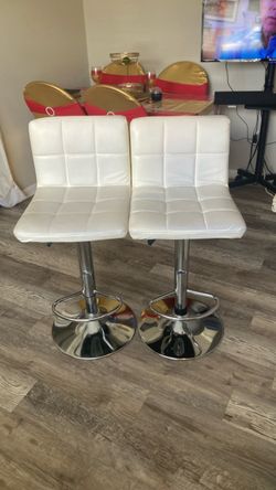 One set of bar stools