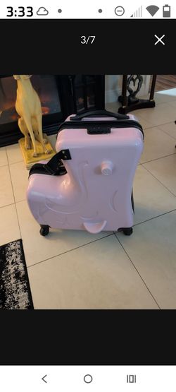 Kids Ride on Luggage, Kids Travel Suitcase with Safety Belt, Scooter Suitcase for Kids Ages 6-12 (20in Pink) retails for $179 on Amazon! Hardly used!