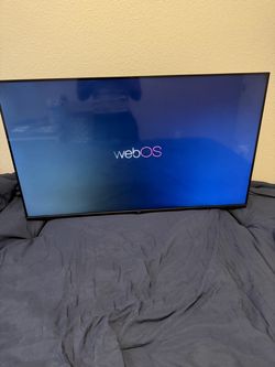 LG 43” 4K UHD Smart TV 2025 - 43UA7700PUB