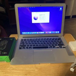 MacBook Computer Laptop MacBook Air Laptop MacBook Apple MAKE AN OFFER!