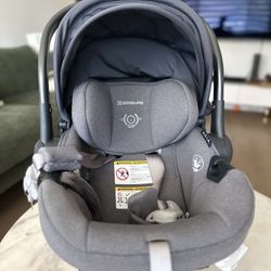 Uppababy Aria