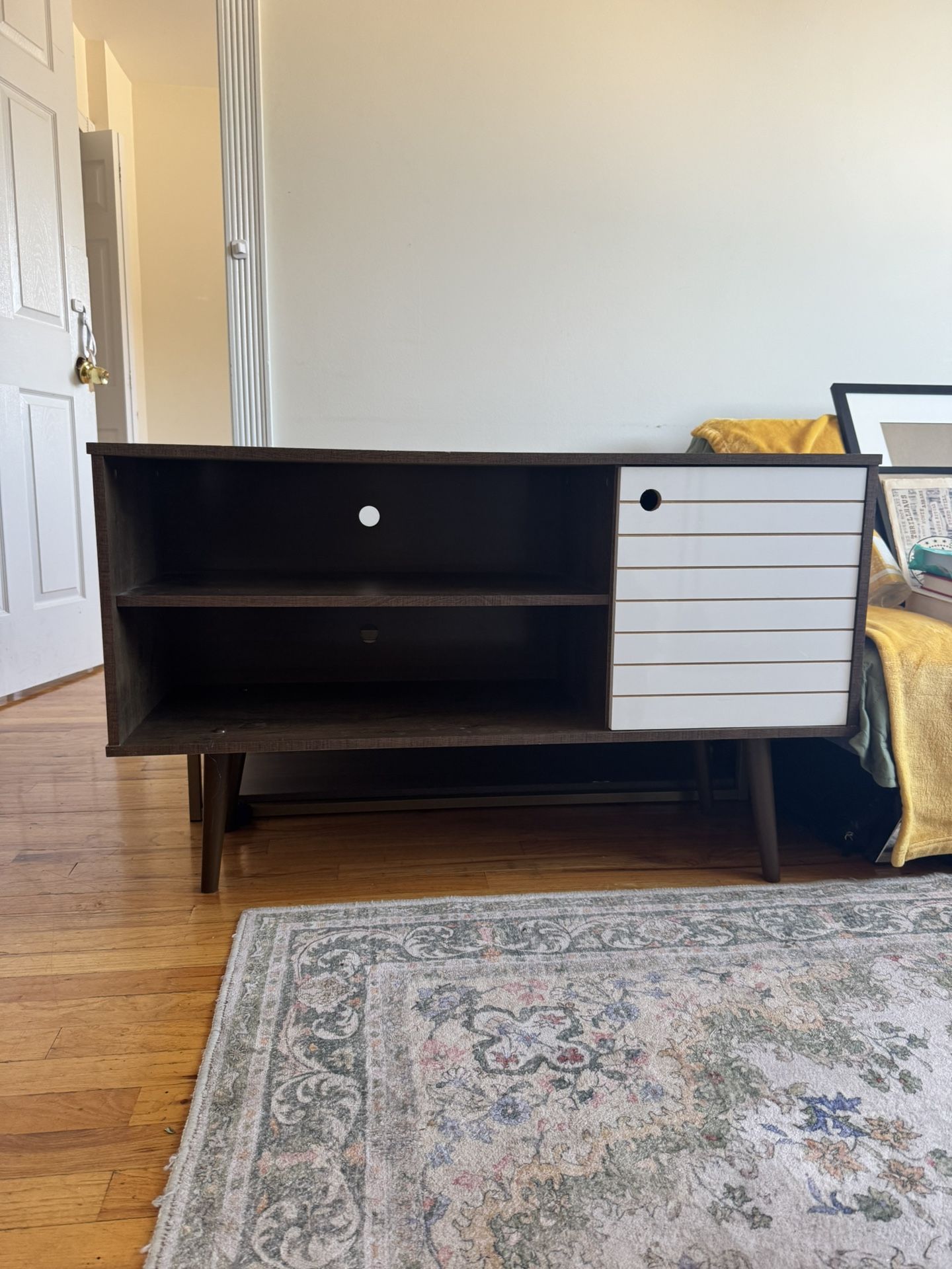 Mid Century Tv Stand 