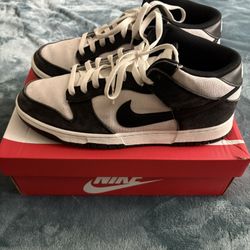Nike Sb Dunk Mid Panda Size 12 