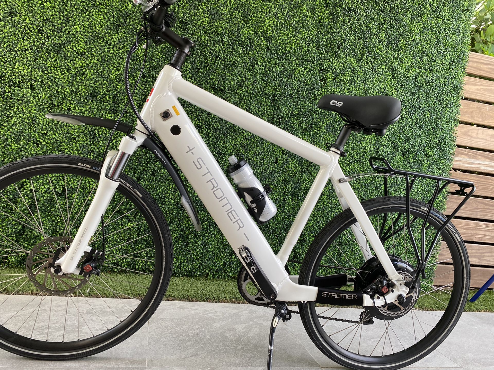 Electric Bike - Stromer ST1 - Like New Condition!