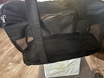 Dog/cat carrier