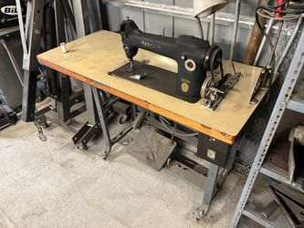 Singer Sewing Machine Vintage