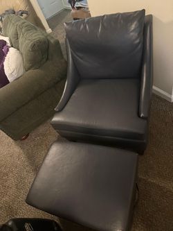 Accent chair
