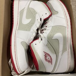 Air Jordan 1 Mid Wb Hare Size 14