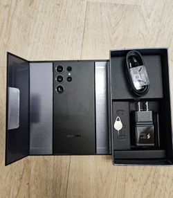 Samsung Galaxy S23 Ultra 256gb  unlocked for sell at Rosemead CA  