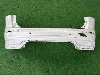 Volvo XC60 Rear Bumper Lower Bumper Trasero De Abajo 2022 2023 2024 2025 2026
