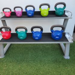 KETTLE BELLS SET 9 PIECES.  BRAND NEW 