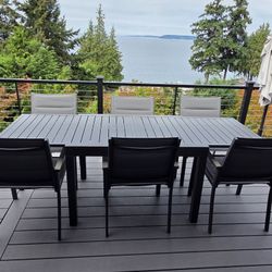 Extendable Patio Table And 6 Chairs
