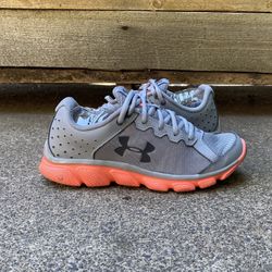 Under Armour ASSERT 6 Micro G SIZE 6.5 Women’s