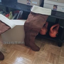 Stunning  Tan Suede Knee Length Boots