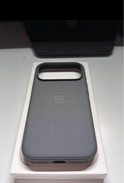 iPhone 17 Pro Apple Techwoven - Black
