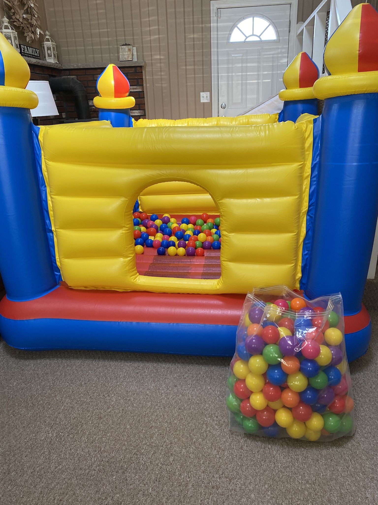 Used Twice Like New Bouncy House With 200 Balls!
