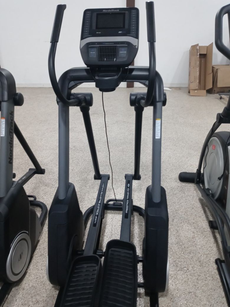 Heavy duty NordicTrack fs7i elliptical lightning used price reduced we also have treadmill exercise bike