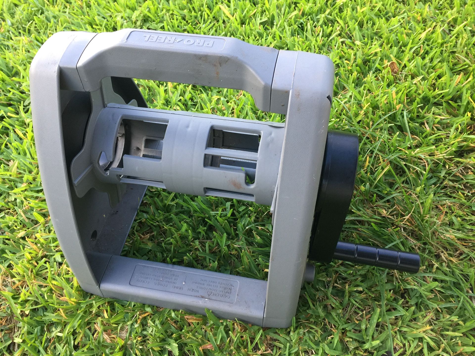 Alert Stamping 7000WR Pro-Reel Cord Carrier
