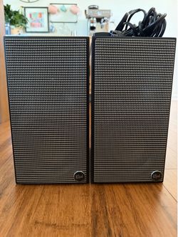 Klipsch The Fives and R-101sw subwoofer