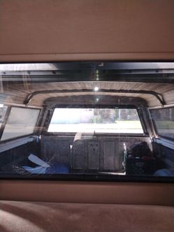 Camper shell