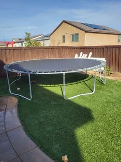 Trampoline