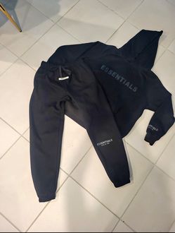 NEW Essentials Sweatpants and hoodie - Small+