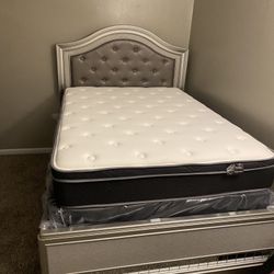 Livingroom, Bedroom, Dining, And More *Hablo Espanol