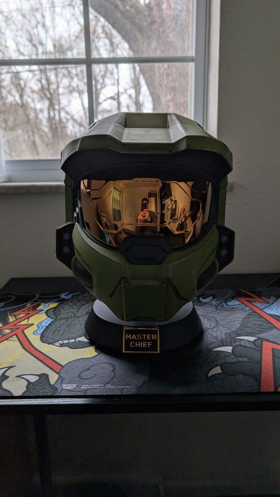 Master Chief Helmet With Stand and LED Lights