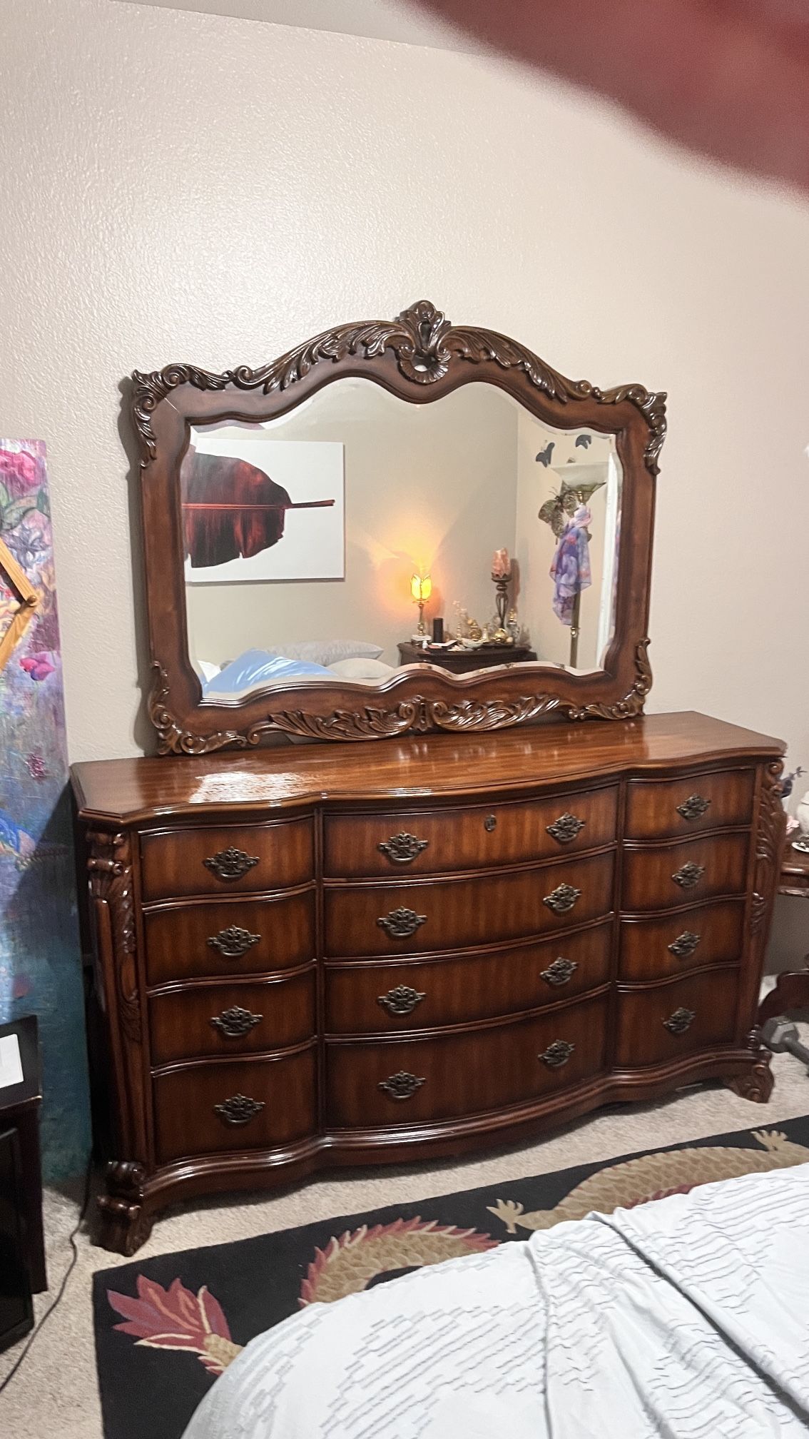 Elegant Vintage 12-Drawer Dresser w/ Mirror + Matching Nightstand