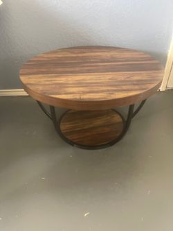 Round coffee table