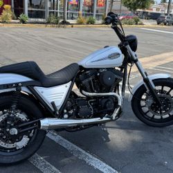 Harley Davidson FXR FOR TRADE