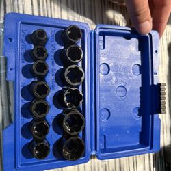 13 Pcs Impact Bolt Nut Remover Set 3/8inch Drive Stripped Bolt Extractor Tools $40 