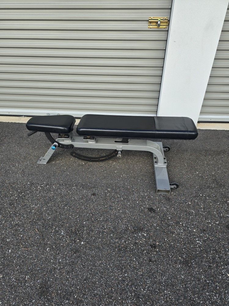 Weight Adjustable Bench 