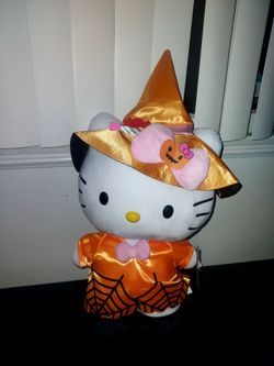 Hello Kitty Halloween Greeter