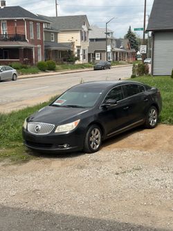 Buick La Crosss