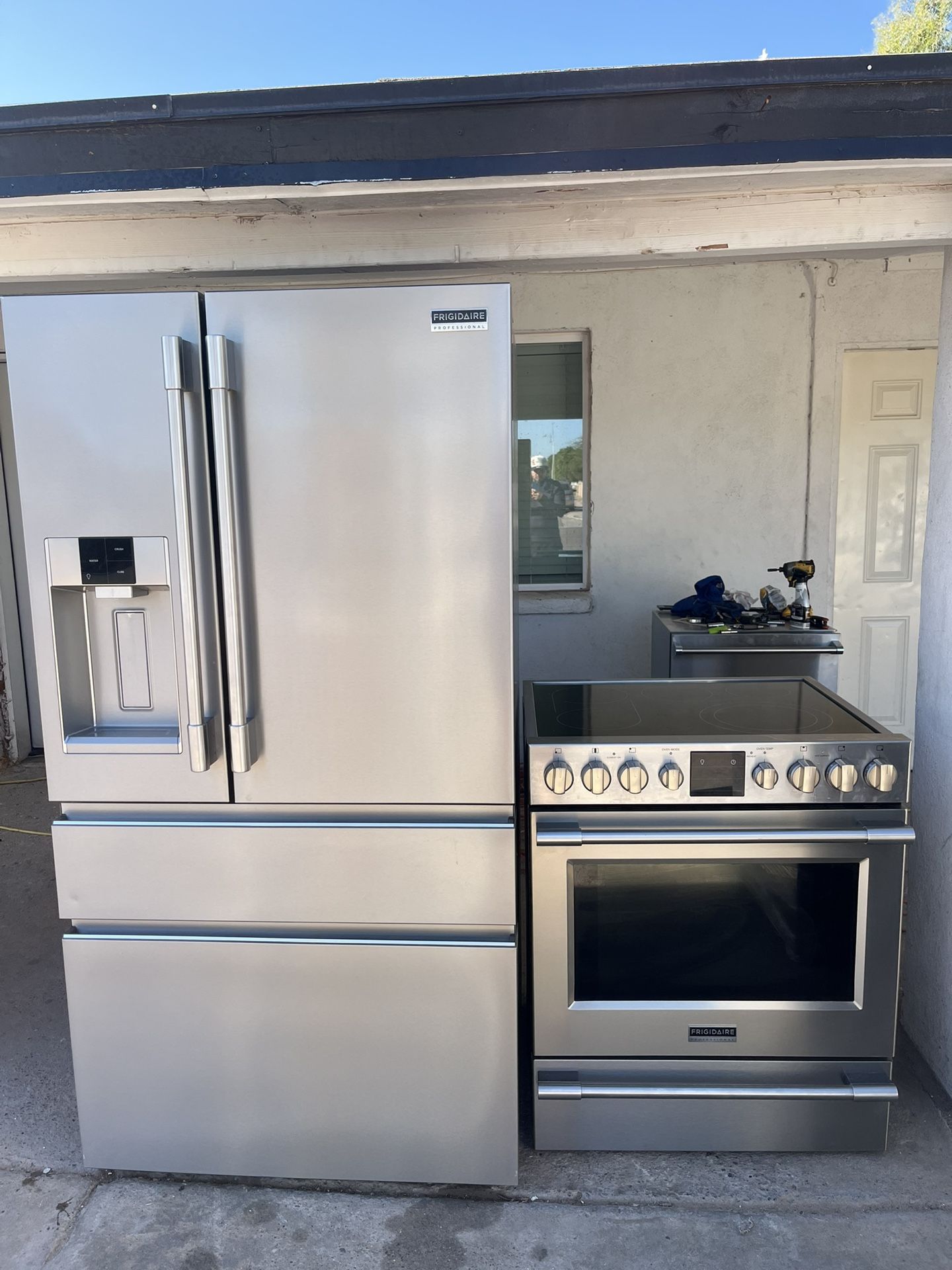 Frigidaire Professional Counter, Debt, Refrigerator, And Electric Stove