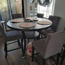Dinning Room Table 