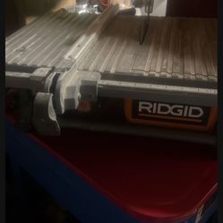 Rigid Table Top Wet Tile Saw