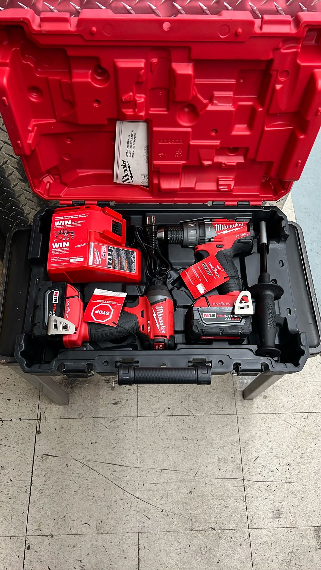 Milwaukee 2796-22 M18 Fuel Hammer Drill Impact Driver Combo Kit