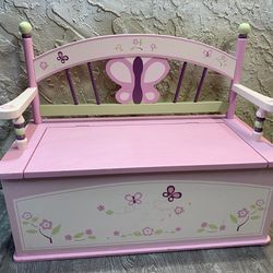Children’s Bench Seat with Storage - Delivery For a Fee -See My Other Items 😃